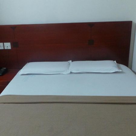 Kooloth Lake View Residency Hotel Coimbatore Zewnętrze zdjęcie