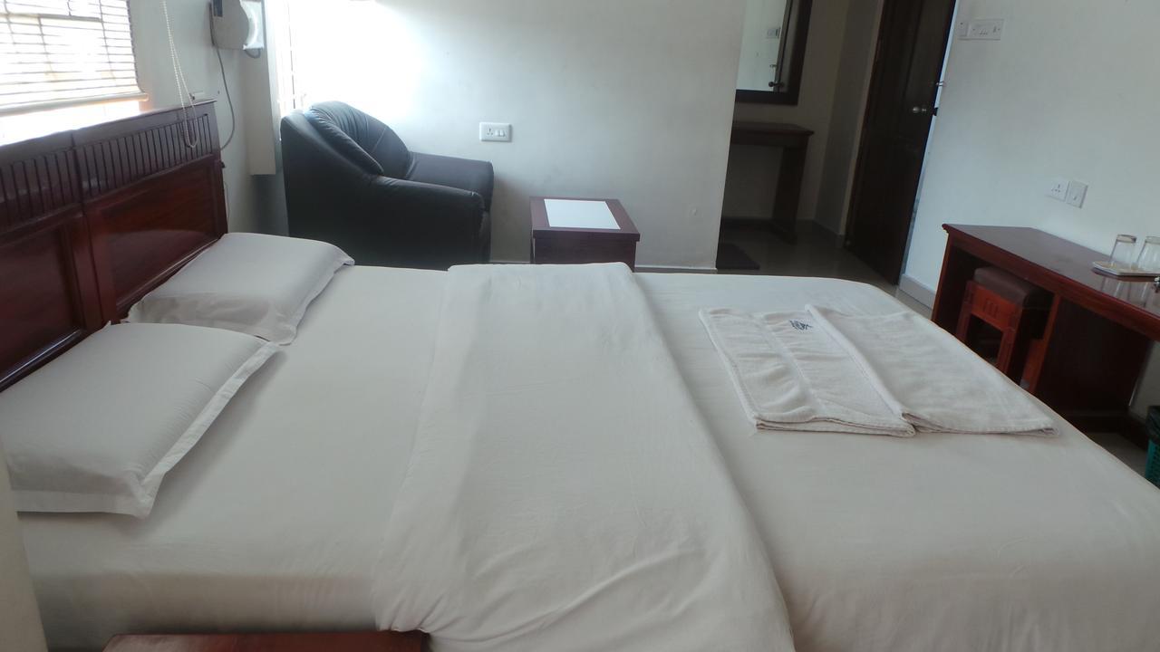Kooloth Lake View Residency Hotel Coimbatore Zewnętrze zdjęcie